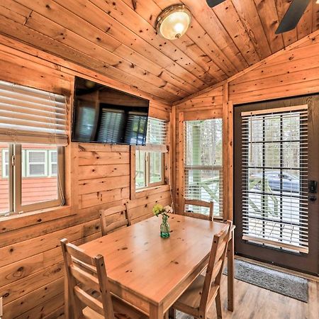 Beautiful New Bern Studio Cabin With Fire Pit! Extérieur photo
